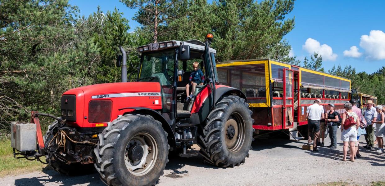 Rønnerbussen ved Læsø Saltsyderi - påstigning