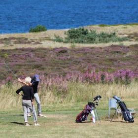 golf ved stranden